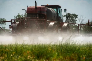 חומרי הדברה לחקלאות